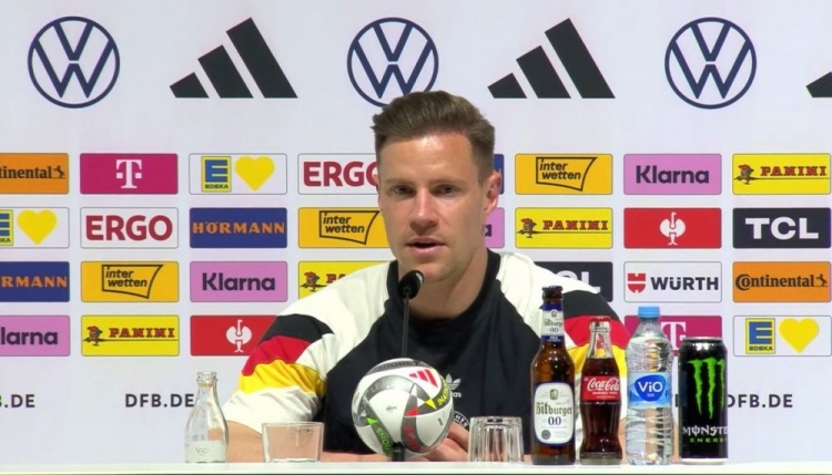 特尔施特根：没人与我谈过离队，下赛季将留在巴萨&有竞争很正常